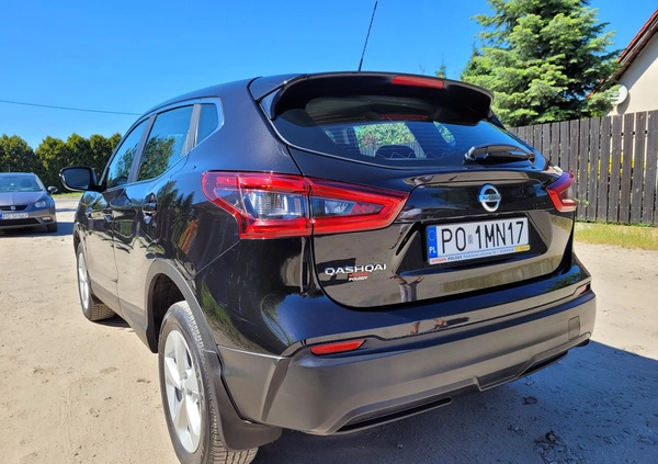 Nissan Qashqai cena 77000 przebieg: 63670, rok produkcji 2019 z Poznań małe 137